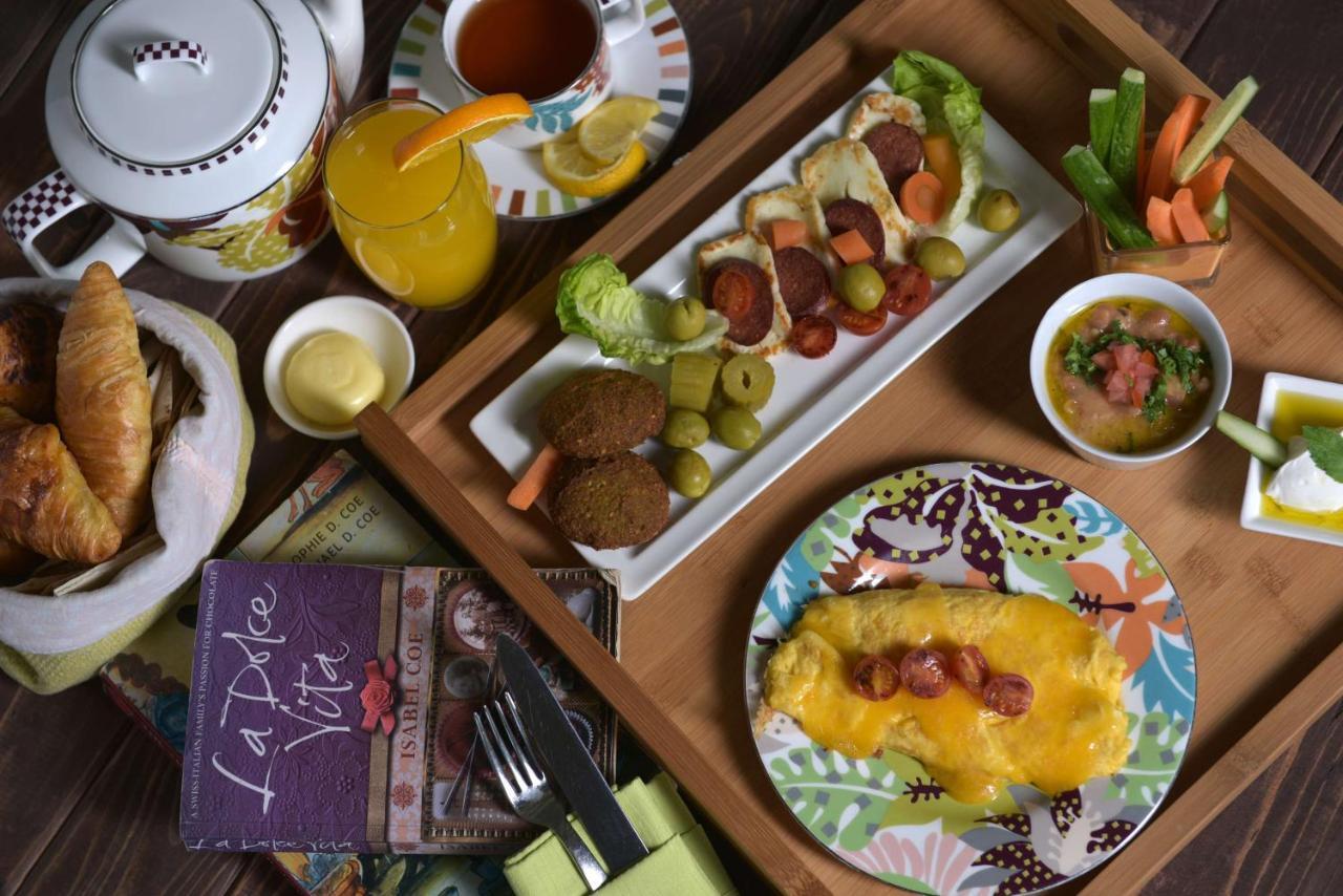 Symphony Style Hotel Kuwait Salmiya Екстер'єр фото A typical breakfast at the hotel